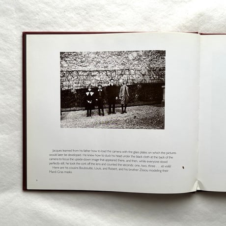 Boy with a camera  the story of Jacques-Henri Lartigue / John Cech