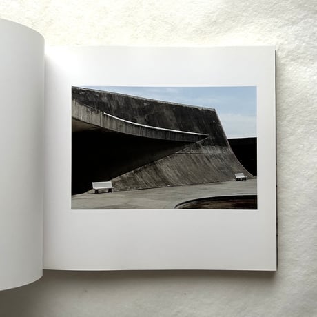 Oscar Niemeyer in Algiers The Unknown / Sebastian Redecke、Matthias Flugge