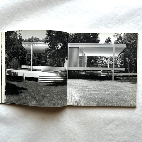 Mies Van Der Rohe Farnsworth House   / ヴェルナー・ブラザー