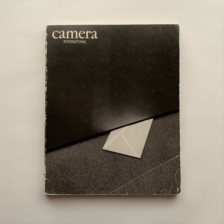ヘルムート・ニュートン | STORES