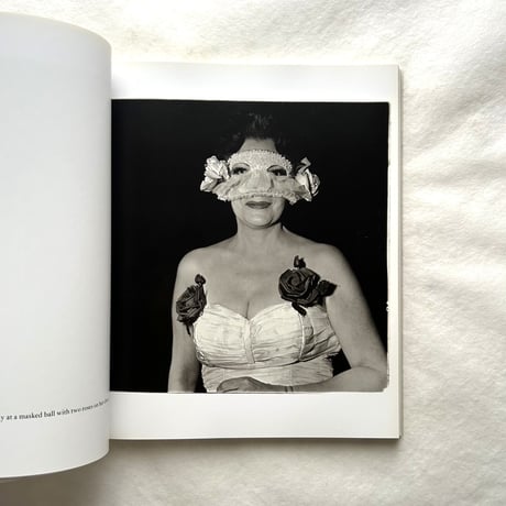 Diane Arbus   An Aperture Monograph / Doon Arbus 文、Marvin Israel 編