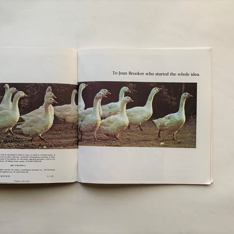 Farm Alphabet Book / Jane Miller　古書