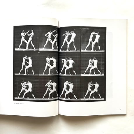 Male and Female Figure in Motion / Eadweard Muybridge