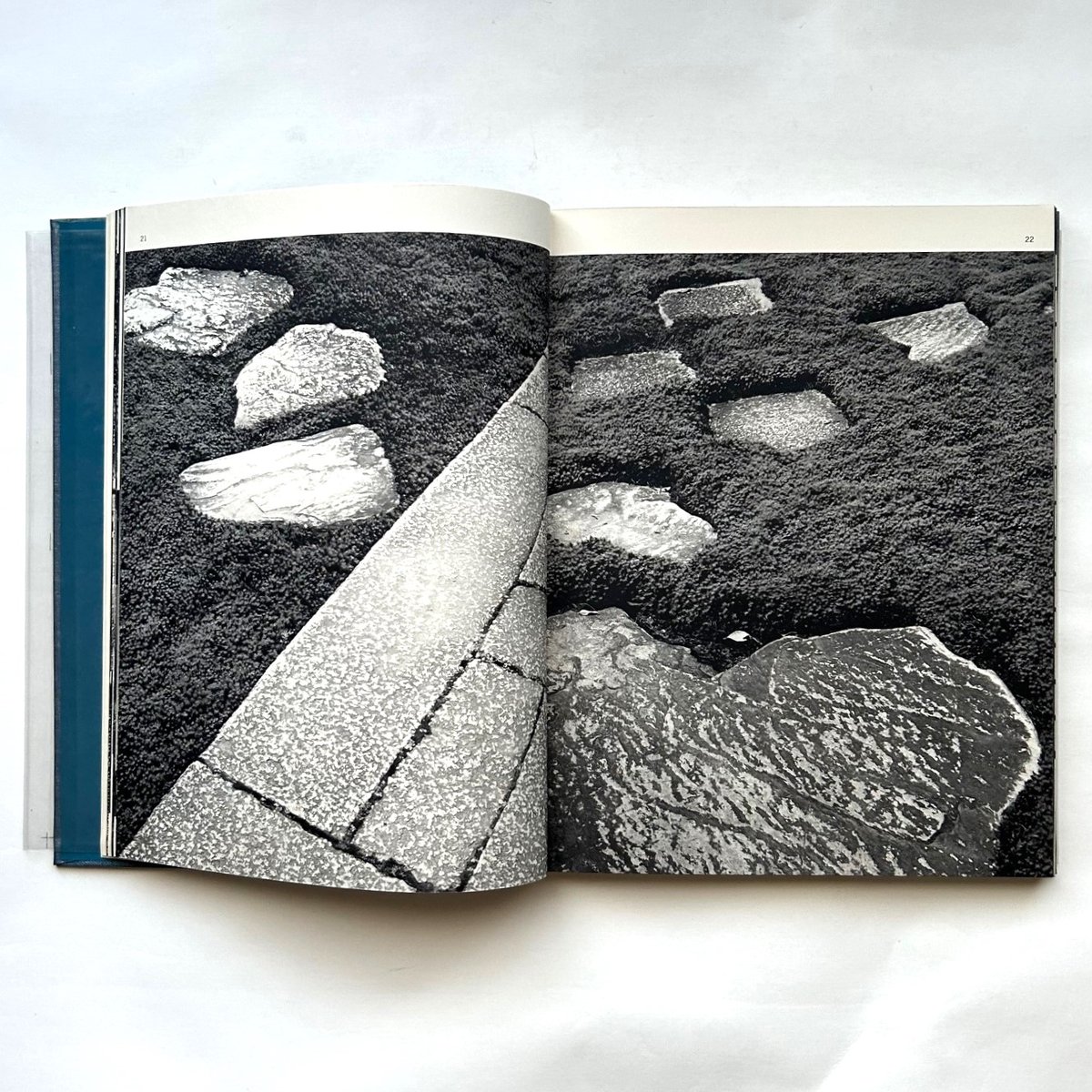 希少本・大型本　桂離宮　島田貫一郎写真集　【別冊・付録付き】 桂離宮 島田貫一郎写真集 /島田貫一郎 (著) | 本まるさんかくしかく