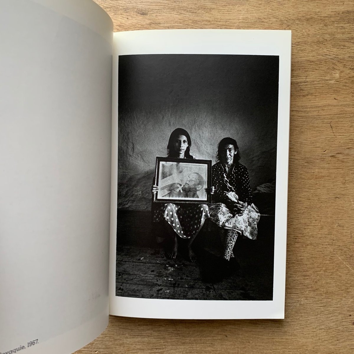 CHAOS Josef Koudelka　ジョセフ・クーデルカ写真集　仏語版　☆ chaos / josef koudelka ヨゼフ・クーデルカ - books used and