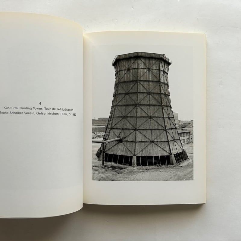 Bernd and Hilla Becher: Grundformen | 本まるさんかくしかく