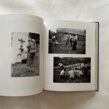FOLK / Aaron Schuman