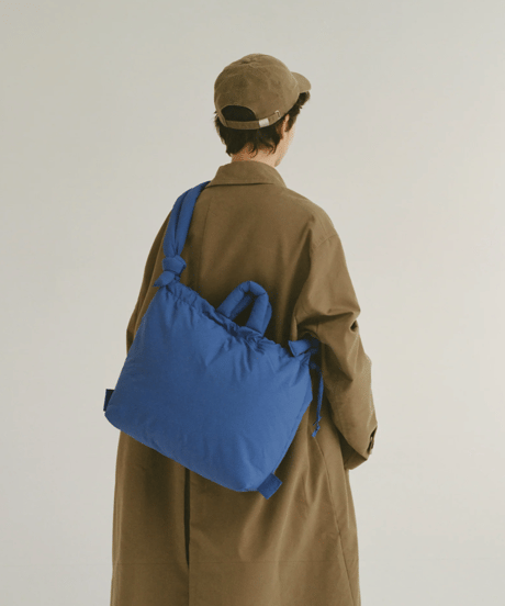 ONA SOFT BAG Cobalt blue