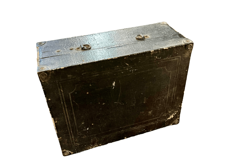 国産ポータブル型蓄音機「イーグル7号」 | かふぇ あたらくしあ