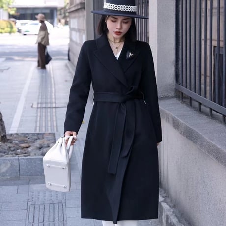 ハートブローチ付　カシミア混ロングコート