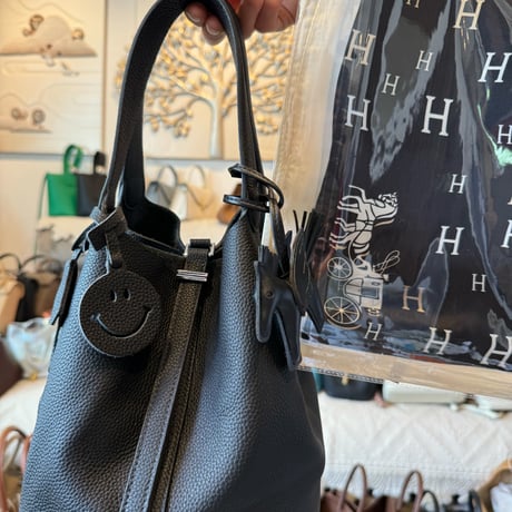 本革バック　黒大きいサイズ