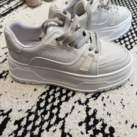 厚底スニーカー　お取り寄せ