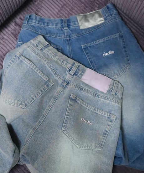 Logo Embroidery Tuck Denim【Blue】