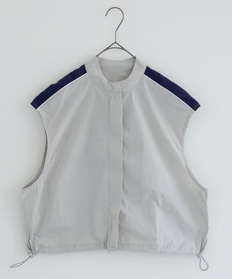 Line Vest Jacket gray