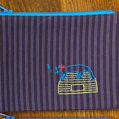 【公式ショップ限定】 OUTLET ハンドメイドにいがた刺繍ポーチ（4種）【組合】