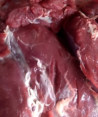 鹿肉ブロック(背ロース)