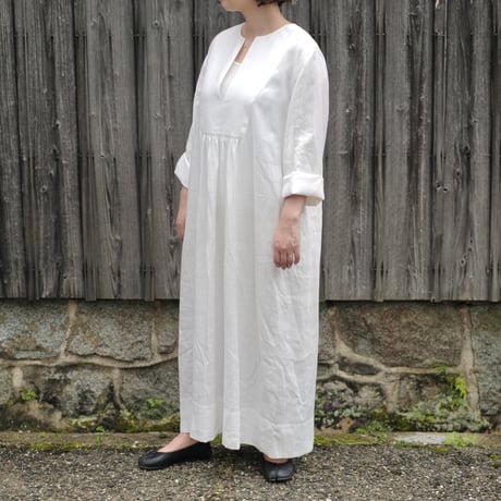 sazanami / Alma / White