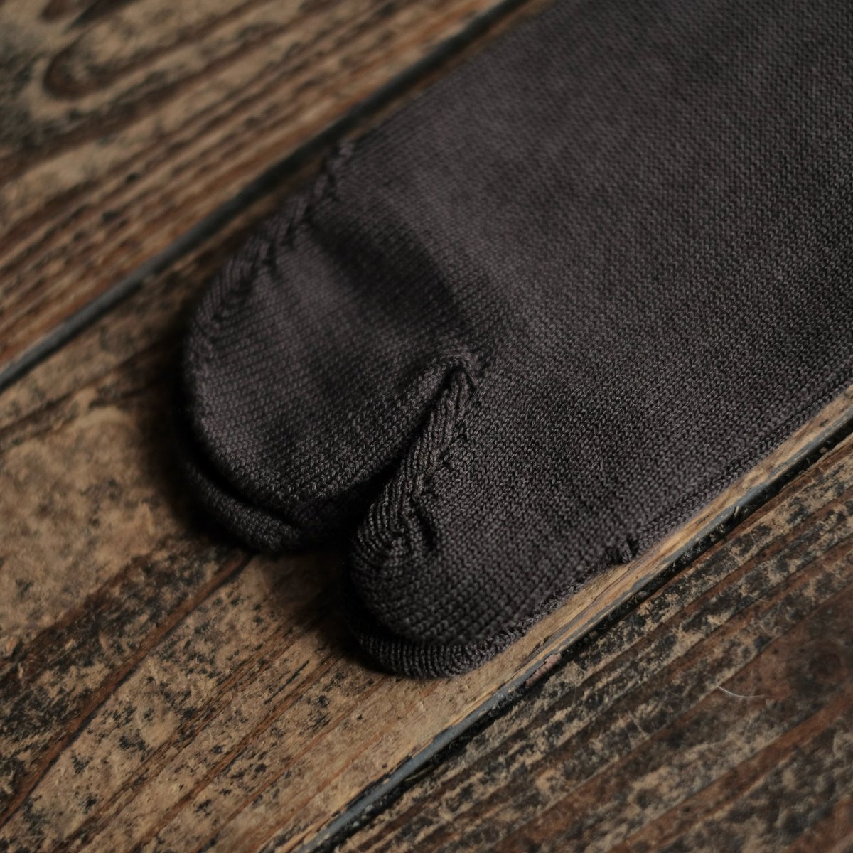 Yoli / 足袋履 / Brown | gallery hito