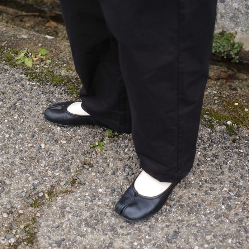 Yoli / Cotton easy pants / Black | gallery hito