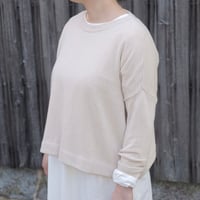 Yoli / Short knit / Beige / YL-KN03