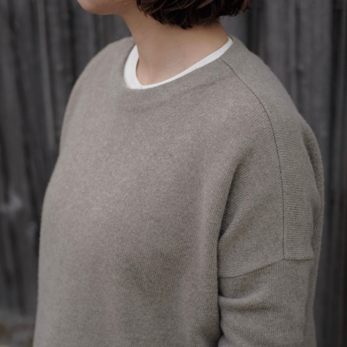 Yoli / Short knit / Brown | gallery hito