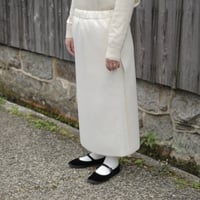 Yoli / Cotton tight skirt / O.white | gallery hito