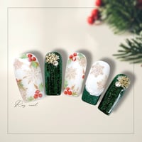 クリスマス ヒイラギの実ネイルアートLesson