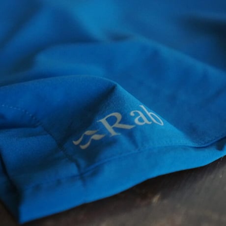 【Rab】Momentumショーツ