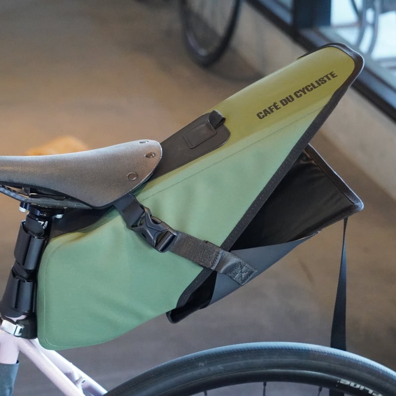 CAFE DU CYCLISTE】バイクパッキング サドルバッグ | BETTER BICY CAFE DU CYCLISTE】バイクパッキング サドルバッグ | BETTER BICY