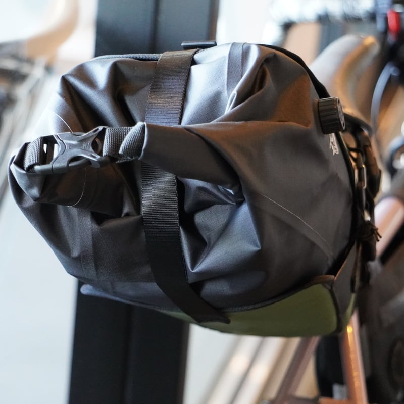 CAFE DU CYCLISTE】バイクパッキング サドルバッグ | BETTER BICY CAFE DU CYCLISTE】バイクパッキング サドルバッグ | BETTER BICY