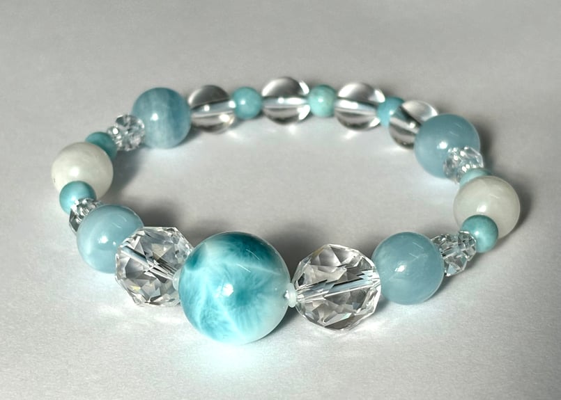 ☆Fortune Circle☆（天然石ブレスレット） 癒しの波動☆ラリマー