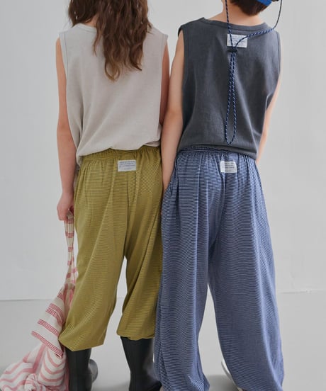 【minimal】ran sleevless