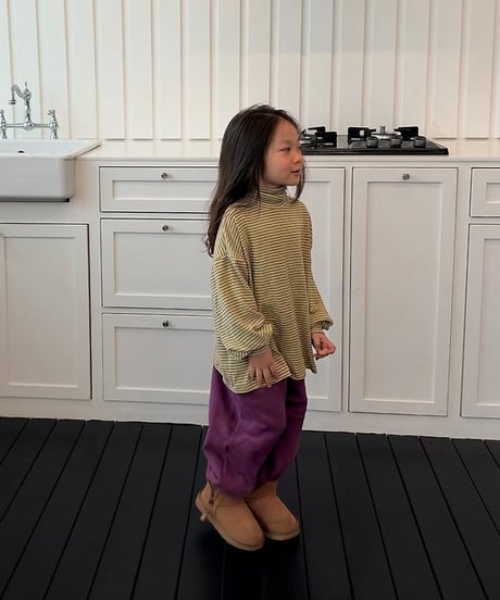 【cantuccistudio】Papillon Turtleneck Tee (Boxy Fit)
