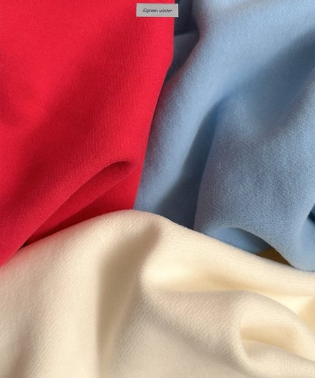 【digreen】Deep U-Neck Sweatshirt