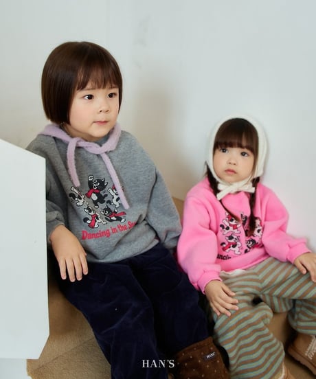 【hans】Dancing Sheep Sweatshirt