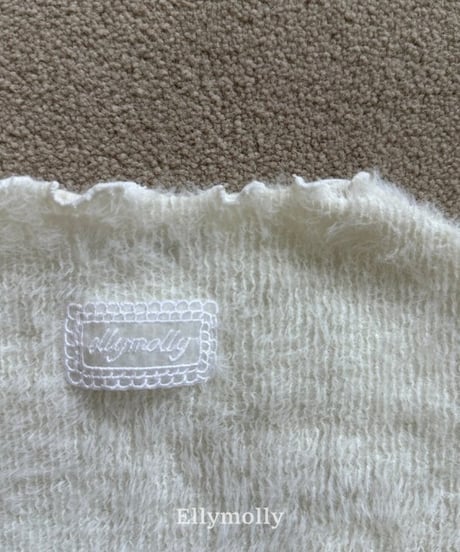 【ellymolly】Angol Lettuce Hem T-Shirt