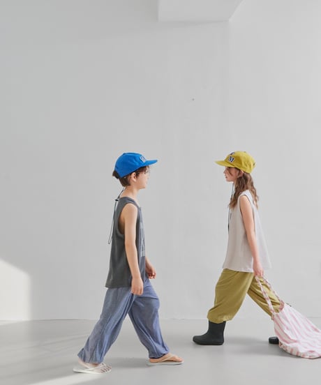 【minimal】ran sleevless
