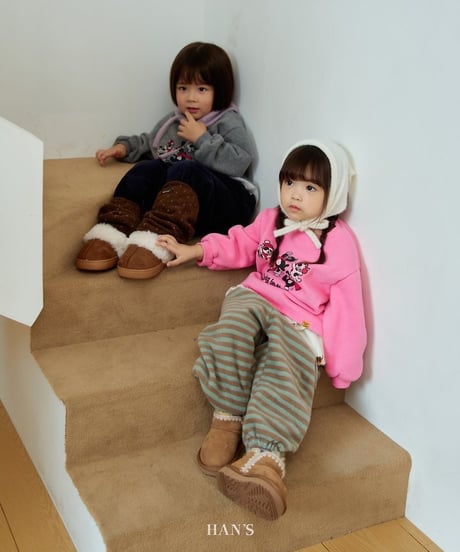 【hans】Dancing Sheep Sweatshirt