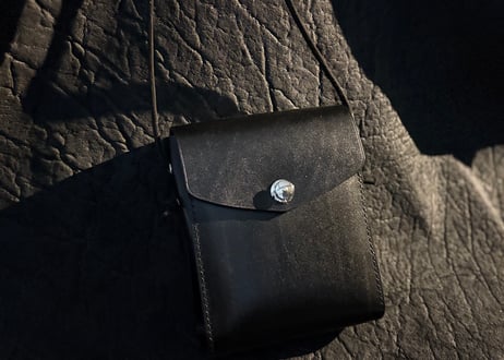 Neck Pouch（ネックポーチ）