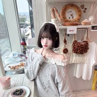 フリルプルオーバー