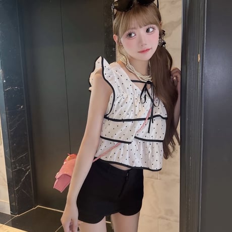 ♡ドットフリルノースリーブトップス