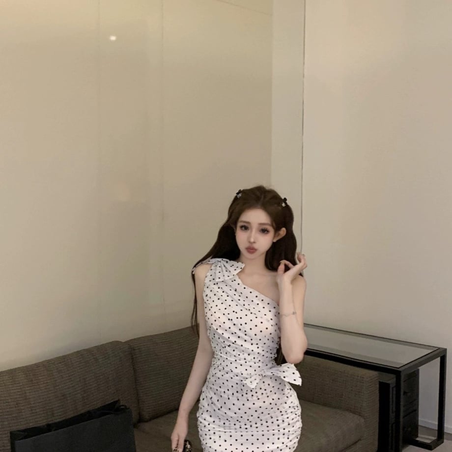 663e64a0d5019821ad00a43a