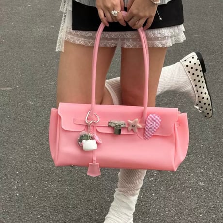 話題の 横長jerryBag 8色