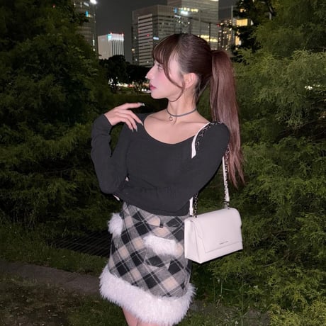 ⚫︎裾far スカート 2色