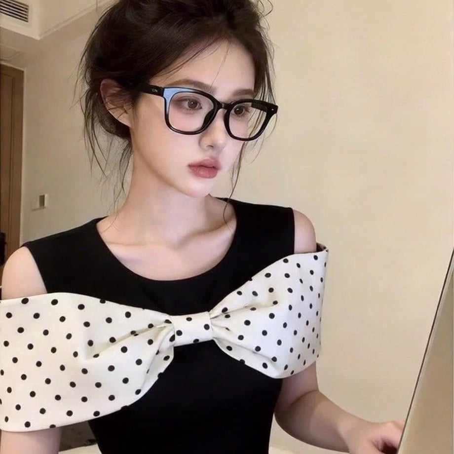 69dbf4c7f56a720773feadd0
