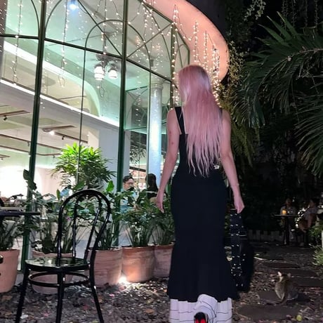 裾frill ロングワンピース