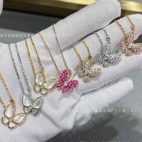 高品質バタフライネックレス7色