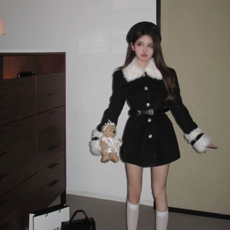 dolly monotone coat