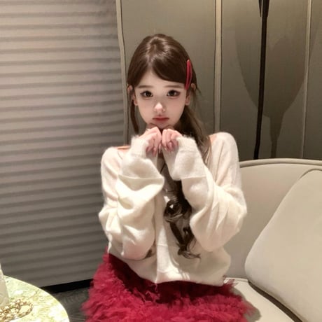 レッドフリルスカート