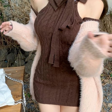 リボンフェミニンワンピ